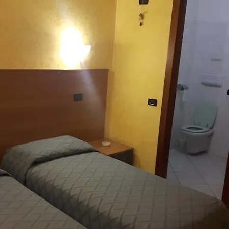 Hotel Armida Castenedolo Exterior photo